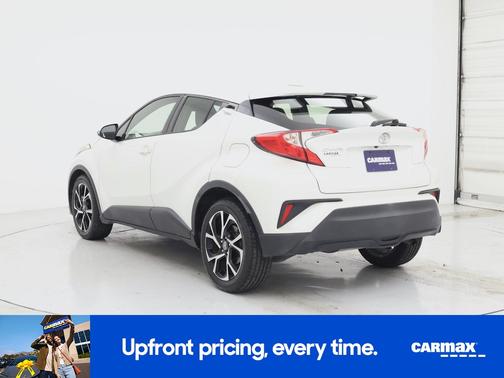 White 2018 Toyota C-HR XLE