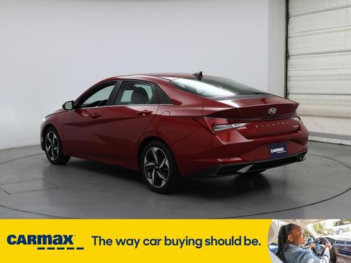 2022 Hyundai ELANTRA Limited
