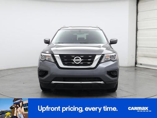 2020 Nissan Pathfinder S