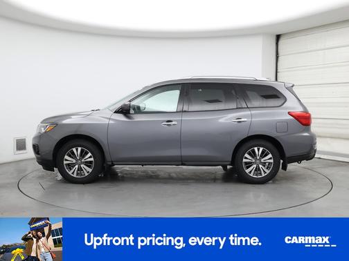 2020 Nissan Pathfinder S