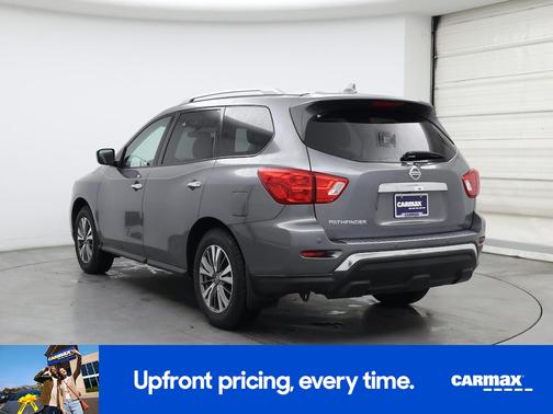 2020 Nissan Pathfinder S