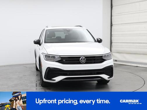 2022 Volkswagen Tiguan SE R-Line Black