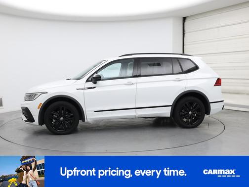 2022 Volkswagen Tiguan SE R-Line Black
