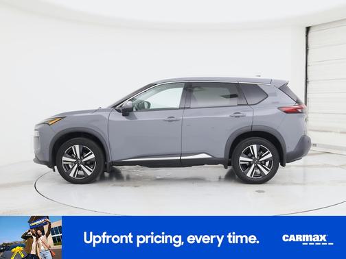 Gray 2023 Nissan Rogue SL