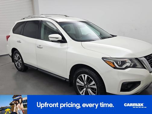 2017 Nissan Pathfinder Platinum