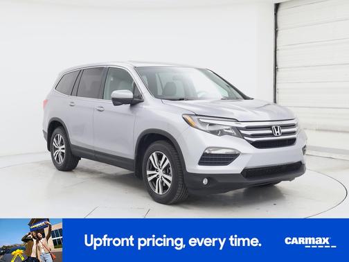 Silver 2017 Honda Pilot EX-L