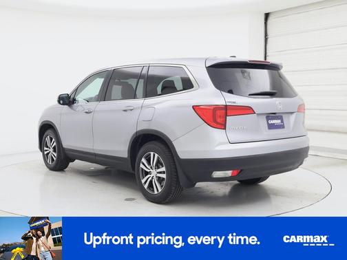 Silver 2017 Honda Pilot EX-L