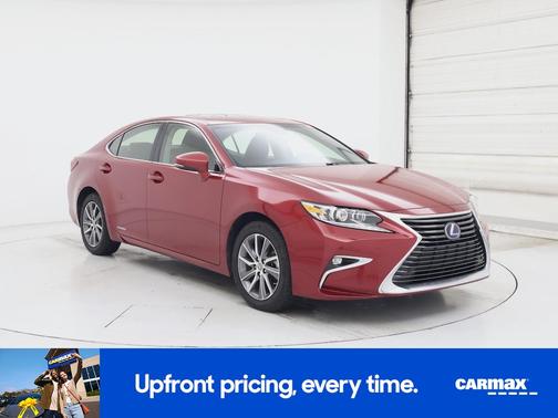 Red 2018 Lexus ES 300h