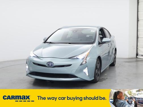 2016 Toyota Prius Four Touring