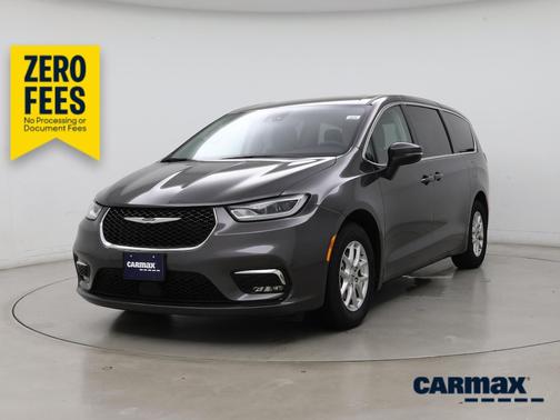 Gray 2023 Chrysler Pacifica Touring L