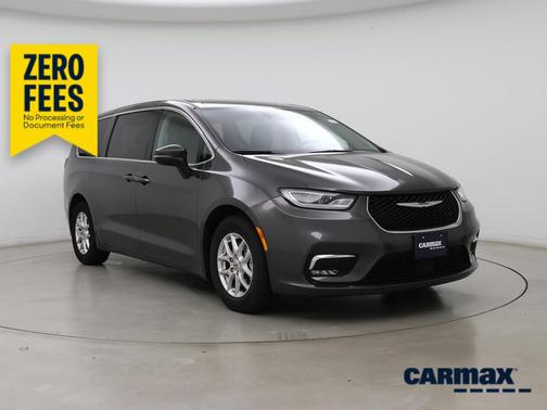 Gray 2023 Chrysler Pacifica Touring L