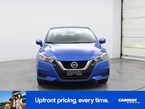2022 Nissan Versa SV