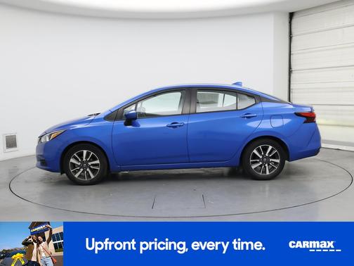 2022 Nissan Versa SV