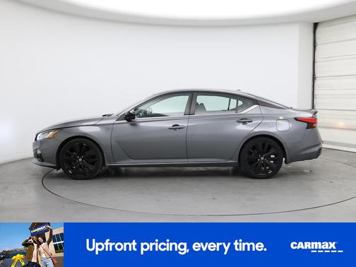 2022 Nissan Altima SR