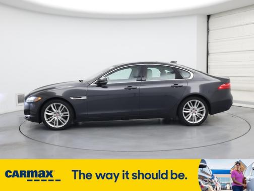 2016 Jaguar XF Premium