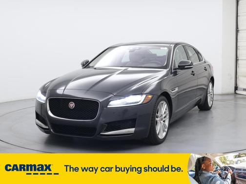 2016 Jaguar XF Premium