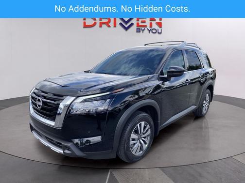 2025 Nissan Pathfinder SL FWD