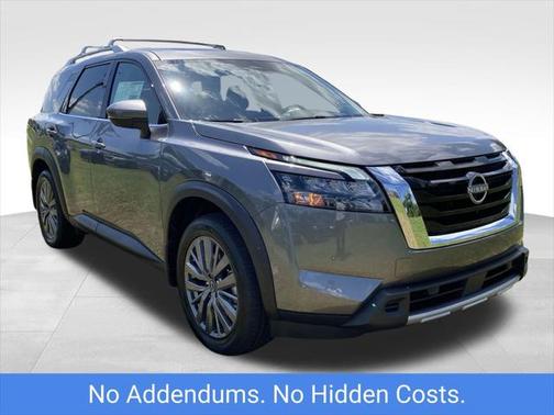 2025 Nissan Pathfinder SL FWD