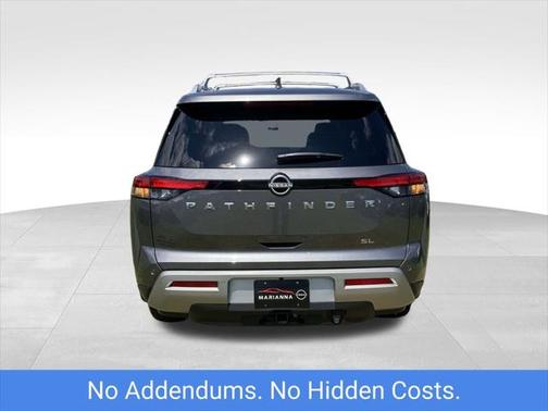 2025 Nissan Pathfinder SL FWD