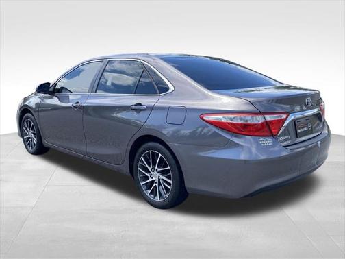 2016 Toyota Camry XLE