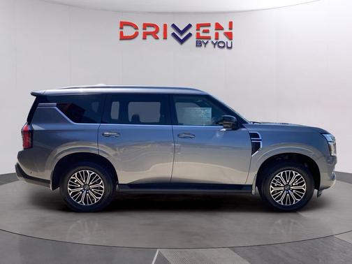 2025 Nissan Armada SL 2WD