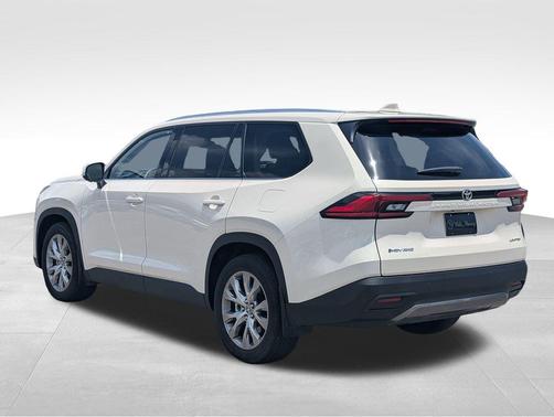 2024 Toyota Grand Highlander Hybrid XLE