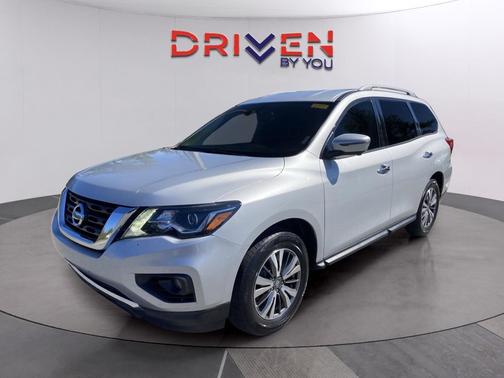 2019 Nissan Pathfinder SL