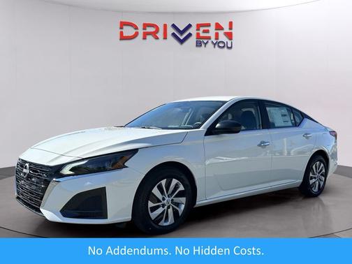 2025 Nissan Altima S FWD