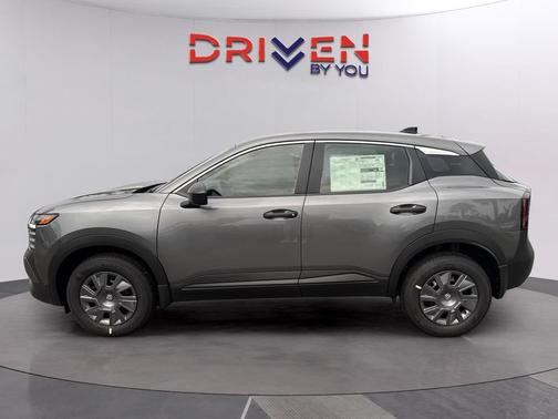 Gun Metallic 2026 Nissan Kicks S