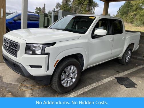 2022 Nissan Frontier SV