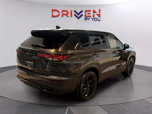 Moonrock Gray 2026 Nissan Rogue SL