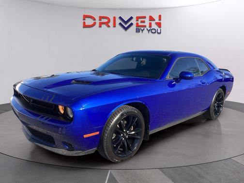 2018 Dodge Challenger SXT