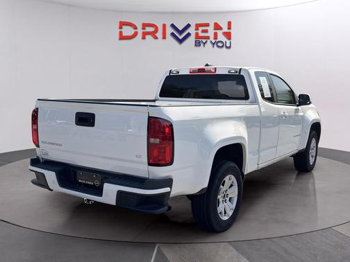 Summit White 2022 Chevrolet Colorado LT