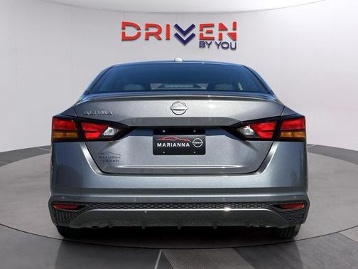 2025 Nissan Altima S FWD