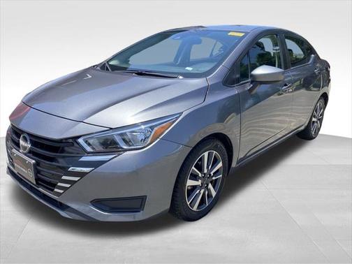 2023 Nissan Versa 1.6 SV