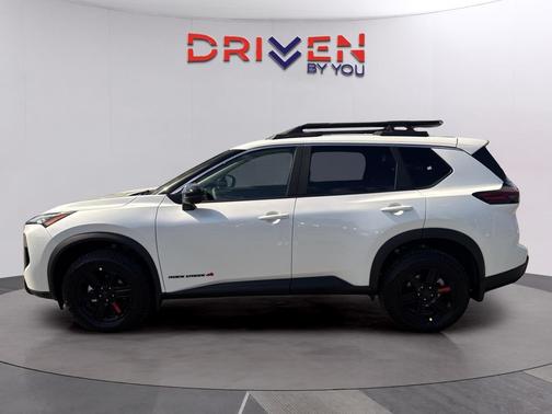 Everest White Pearl Tricoat 2026 Nissan Rogue Rock Creek
