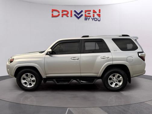 Classic Silver Metallic 2021 Toyota 4Runner SR5