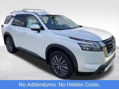 2025 Nissan Pathfinder SL FWD