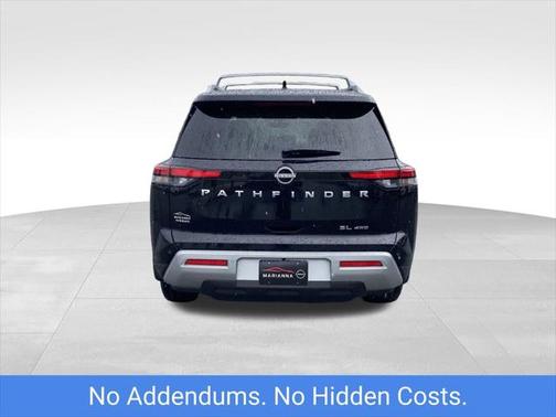 2025 Nissan Pathfinder SL 4WD