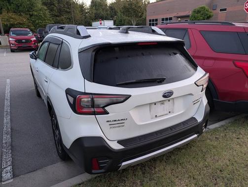 2022 Subaru Outback TOURING