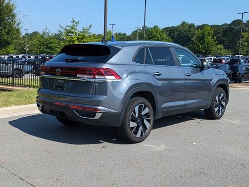 2024 Volkswagen Atlas Cross Sport 2.0T SE W/ TECHNOLOGY