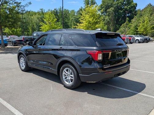 Agate Black Metallic 2026 Ford Explorer Active