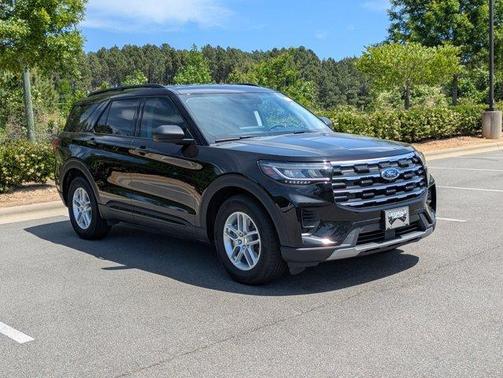 Agate Black Metallic 2026 Ford Explorer Active