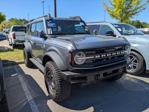 Gray Metallic 2024 Ford Bronco Outer Banks