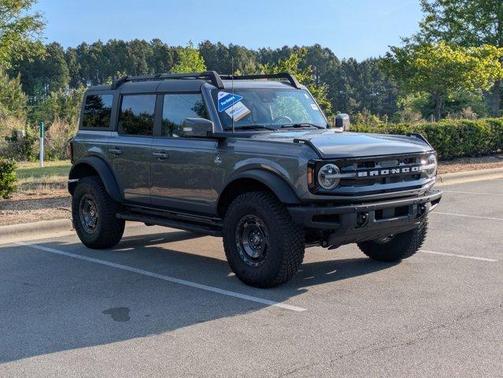Gray Metallic 2024 Ford Bronco Outer Banks