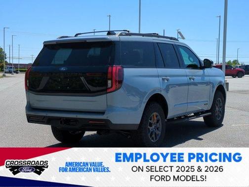 Glacier Gray Metallic 2026 Ford Expedition Tremor