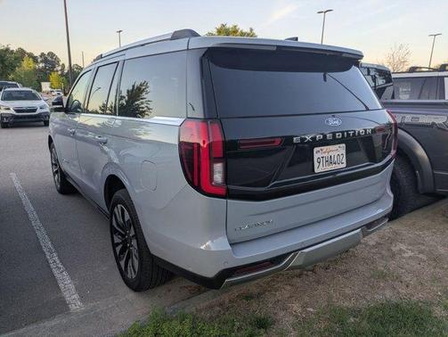 Gray Metallic 2025 Ford Expedition Platinum