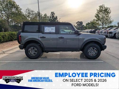 Carbonized Gray Metallic 2026 Ford Bronco Big Bend