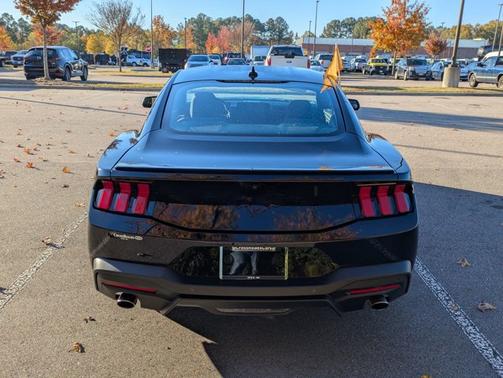 2025 Ford Mustang ECOBOOST