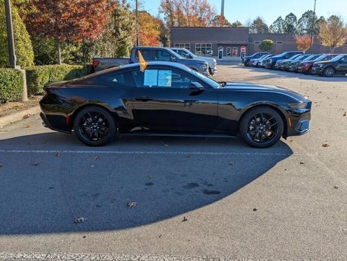 2025 Ford Mustang ECOBOOST